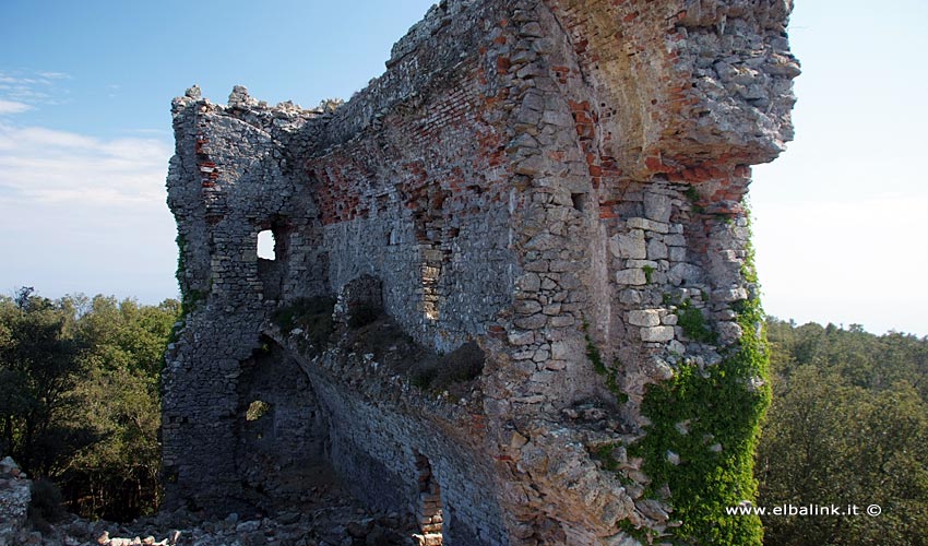 Castello del Giogo - Rio nell'Elba - Isola d'Elba