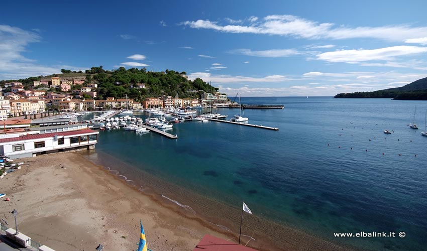 spiaggia la rossa porto azzurro