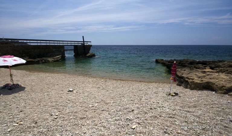 Spiaggia degli Stecchi, Elba