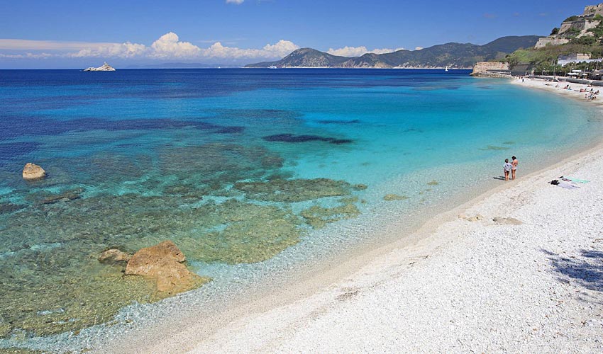 Spiaggia delle Ghiaie, Elba